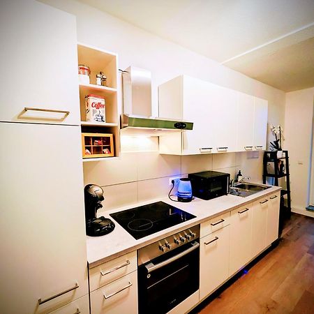 Sali-Homes Boarding Haus Monteur-Wohnungen Balkon Vollkueche Autobahnaehe Маркранштедт Экстерьер фото